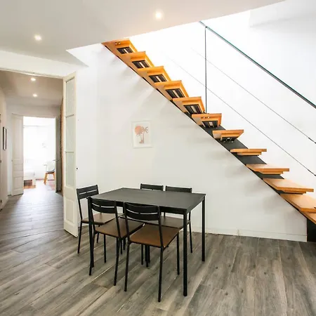 31ara1092- Newly Refurbished 2br Flat In The Gothi バルセロナ