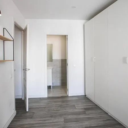 31ara1092- 3b Flat In The Gothic Apartment *