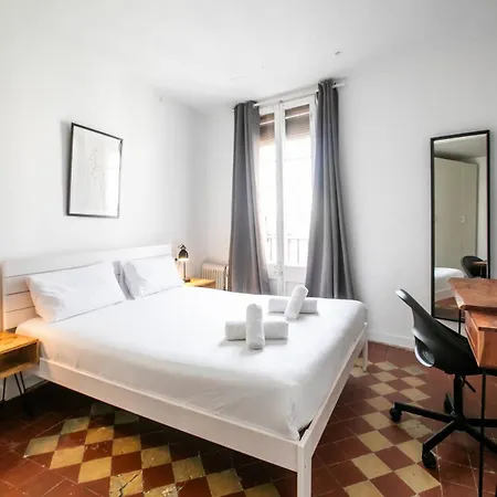 Lägenhet 31ara1092- Newly Refurbished 2br Flat In The Gothi Barcelona